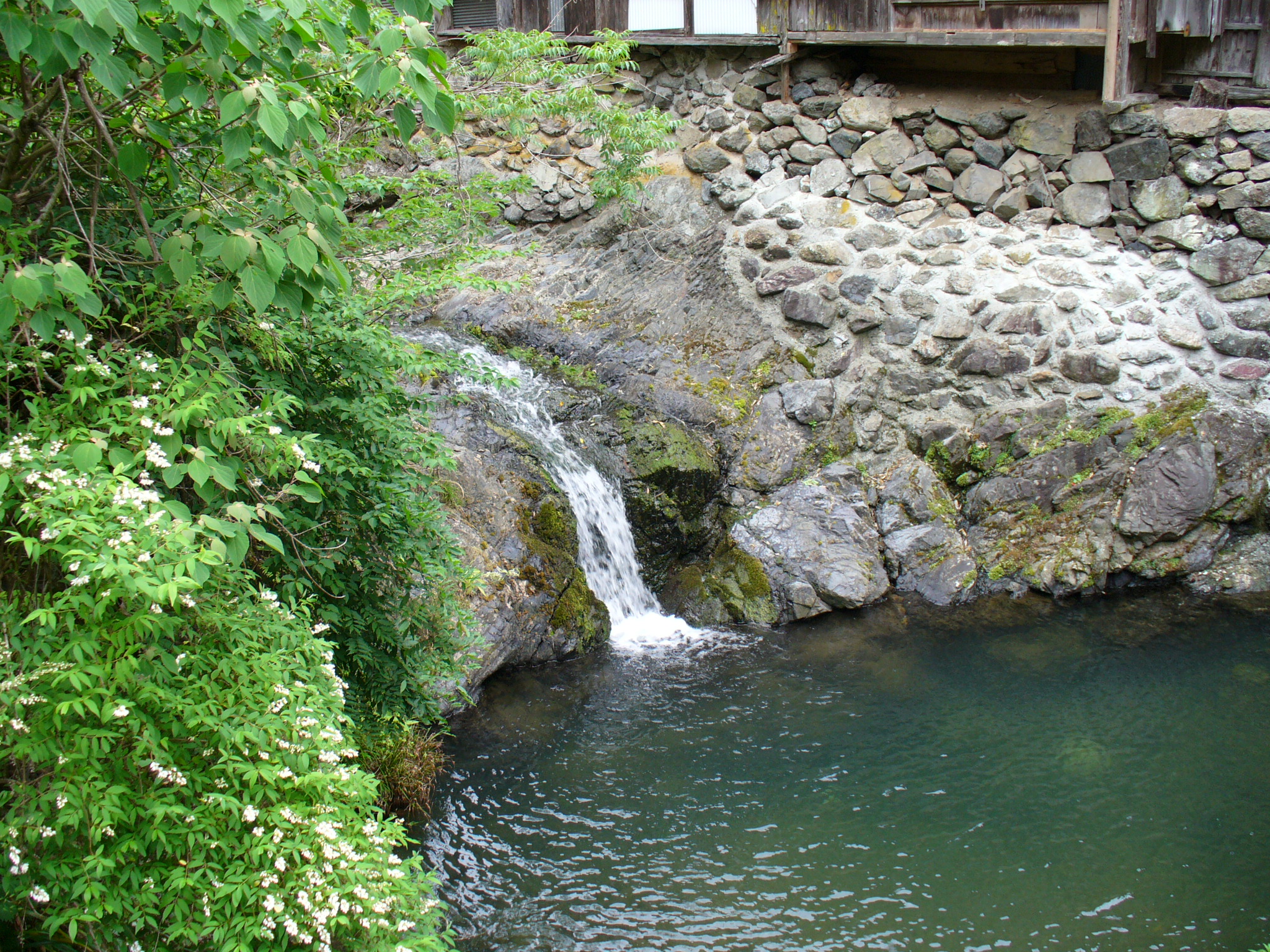 北平の滝